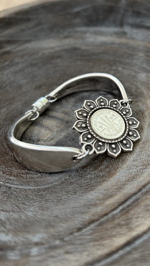 1949 Authentic Threepence Bracelet - Image 3